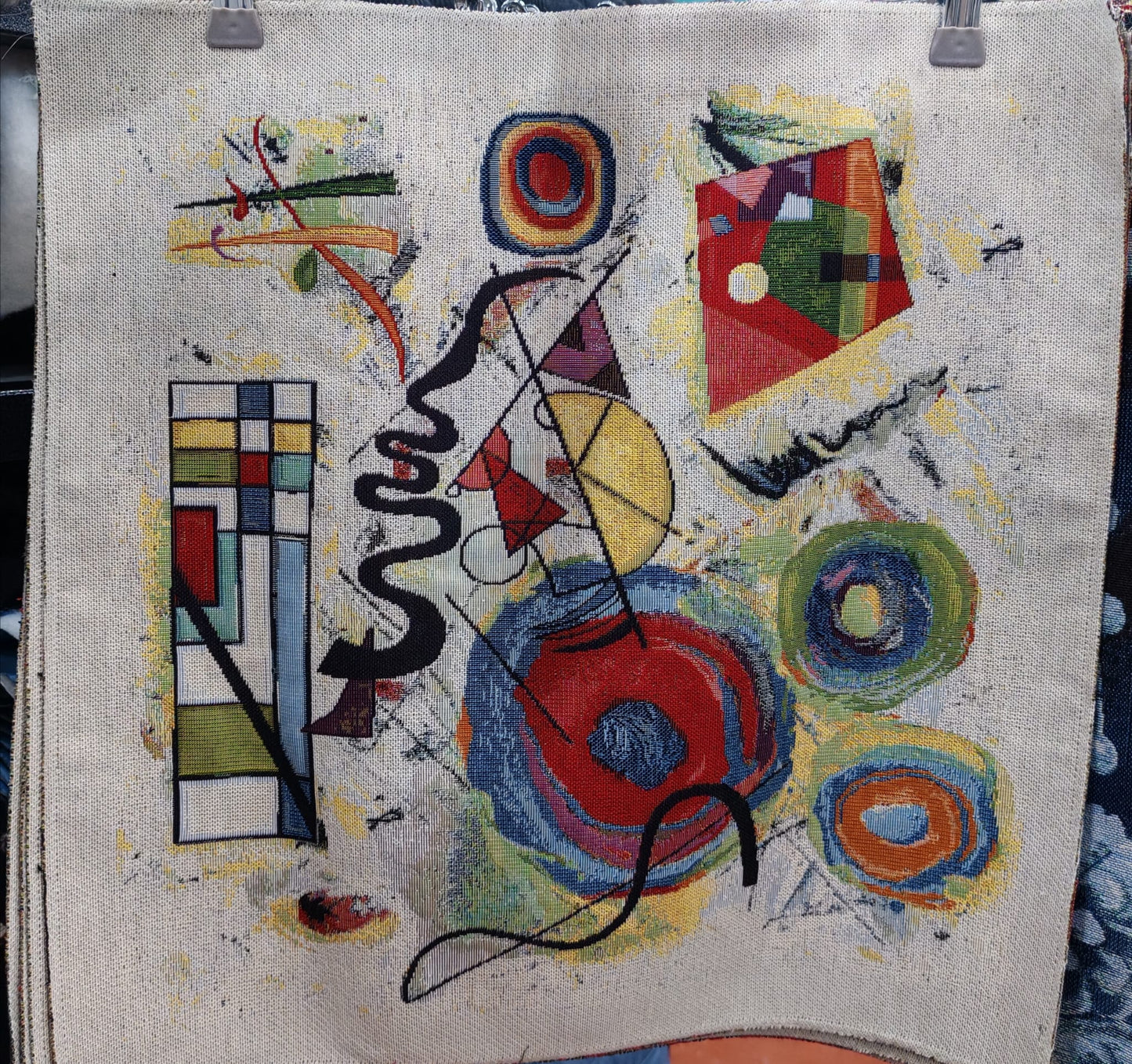 Tissu brodé élégant